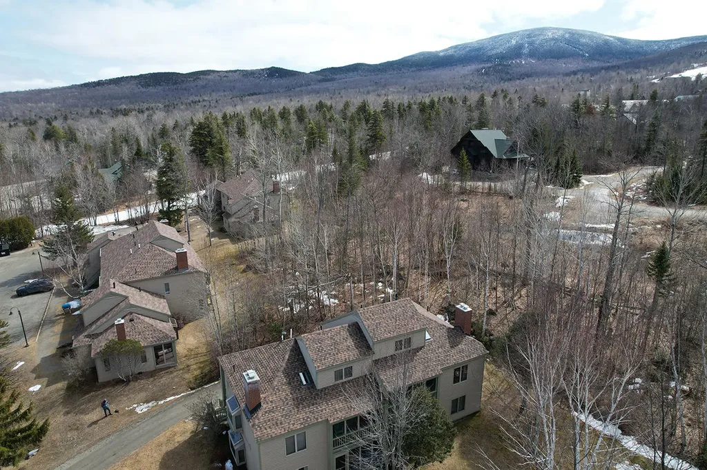 429 Snowflower Court Carrabassett Valley ME 04947