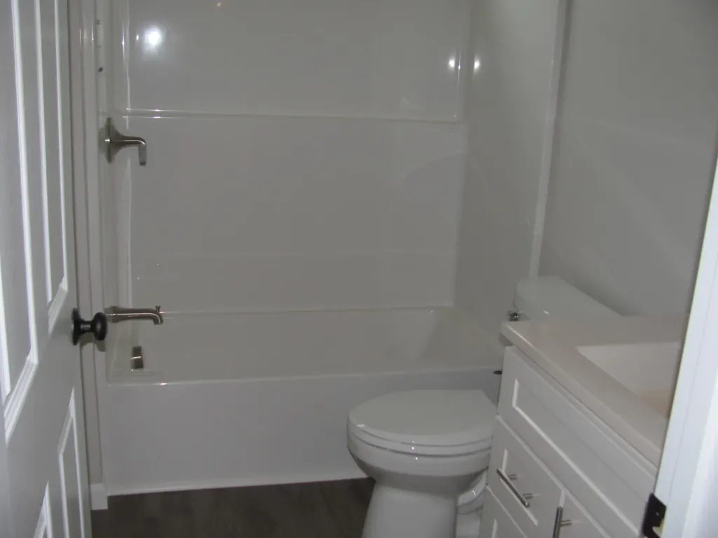 9 Wyatts Way Oxford ME 04270