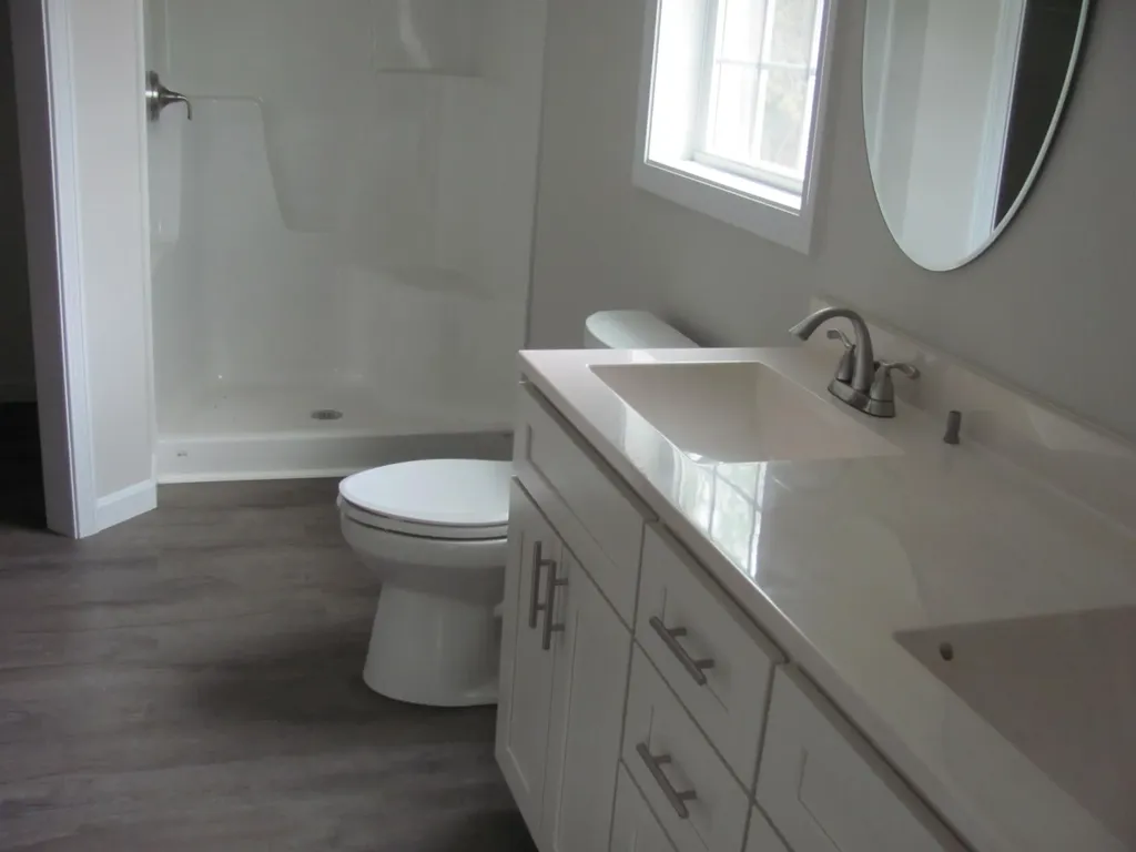 9 Wyatts Way Oxford ME 04270