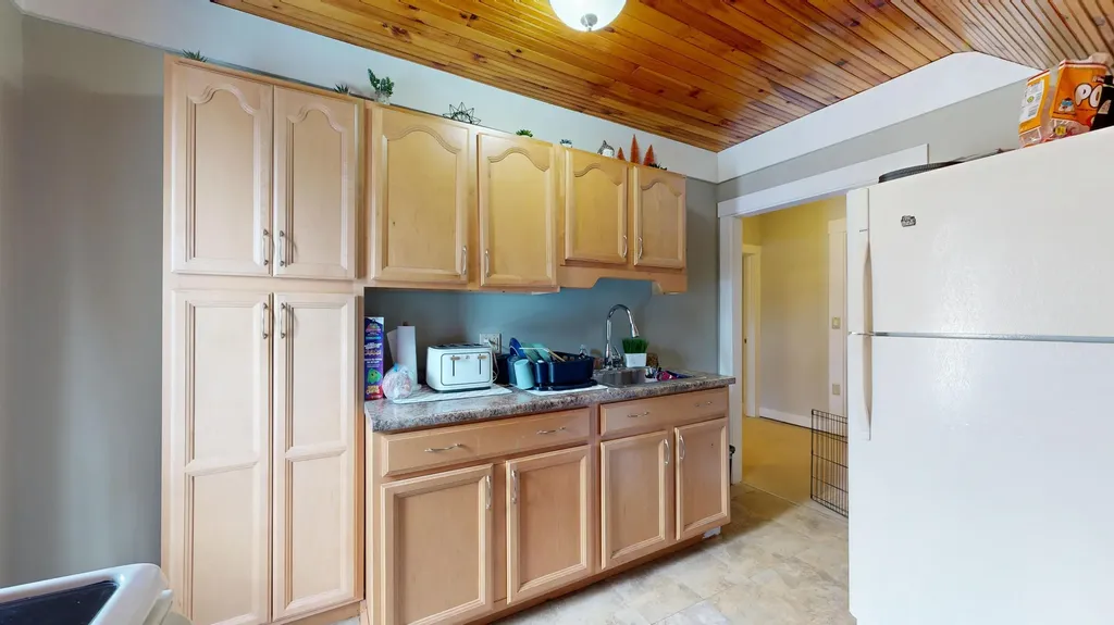 18 Temple Road Wilton ME 04294