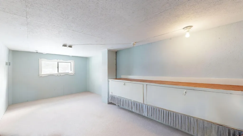 18 Temple Road Wilton ME 04294