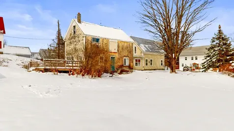 18 Temple Road Wilton ME 04294