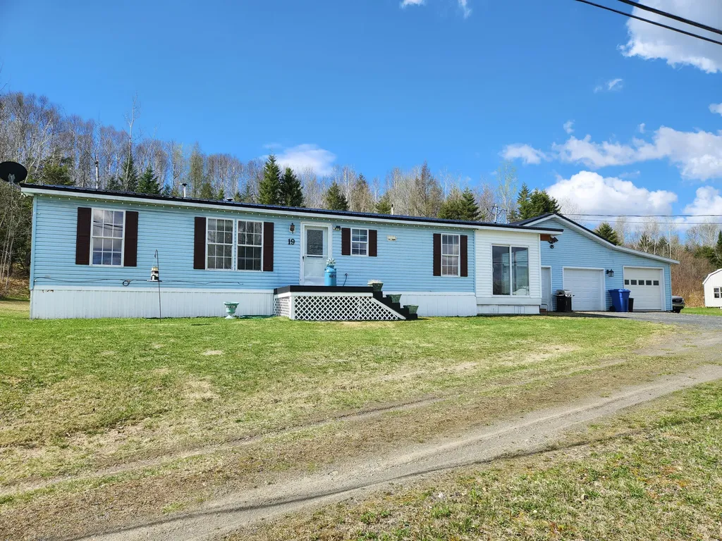 19 Main Street Grand Isle ME 04746