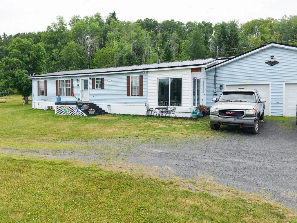 19 Main Street Grand Isle ME 04746