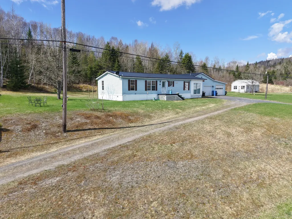 19 Main Street Grand Isle ME 04746