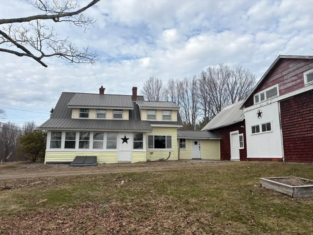 753 Ridge Road Windsor ME 04363