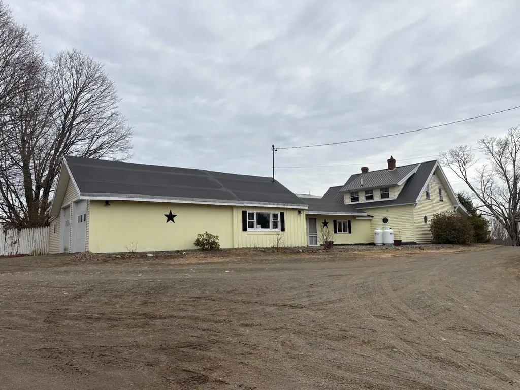 753 Ridge Road Windsor ME 04363