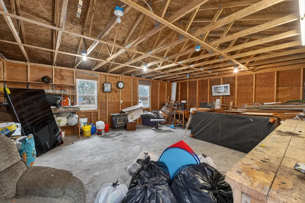 8 Autumn Street Rockland ME 04841