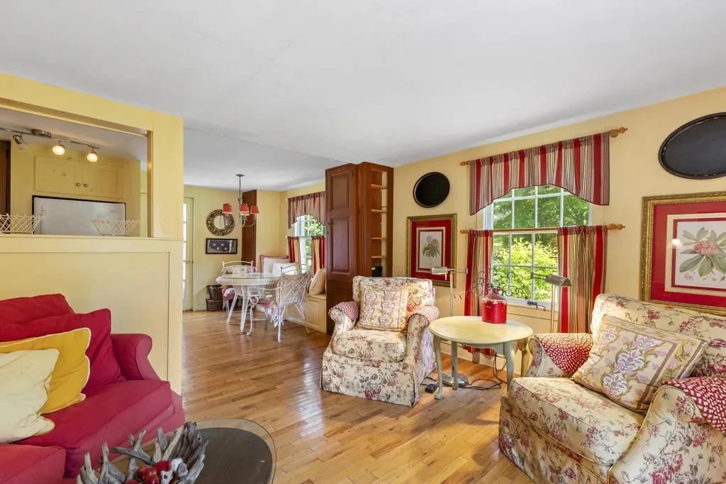 108 Colony Road Islesboro ME 04848