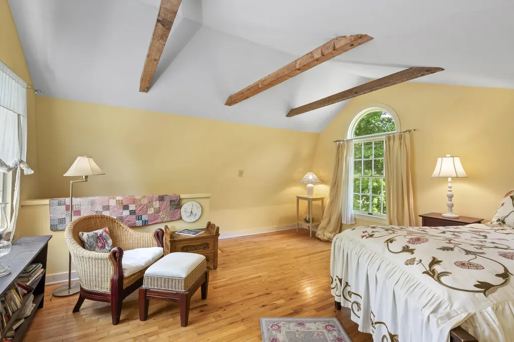 108 Colony Road Islesboro ME 04848