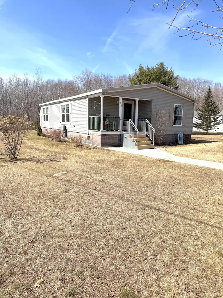 98 Pleasant Hill Road Limerick ME 04048