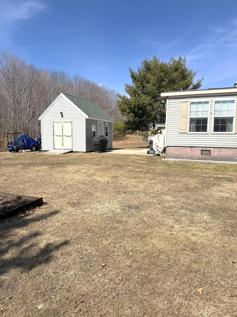 98 Pleasant Hill Road Limerick ME 04048