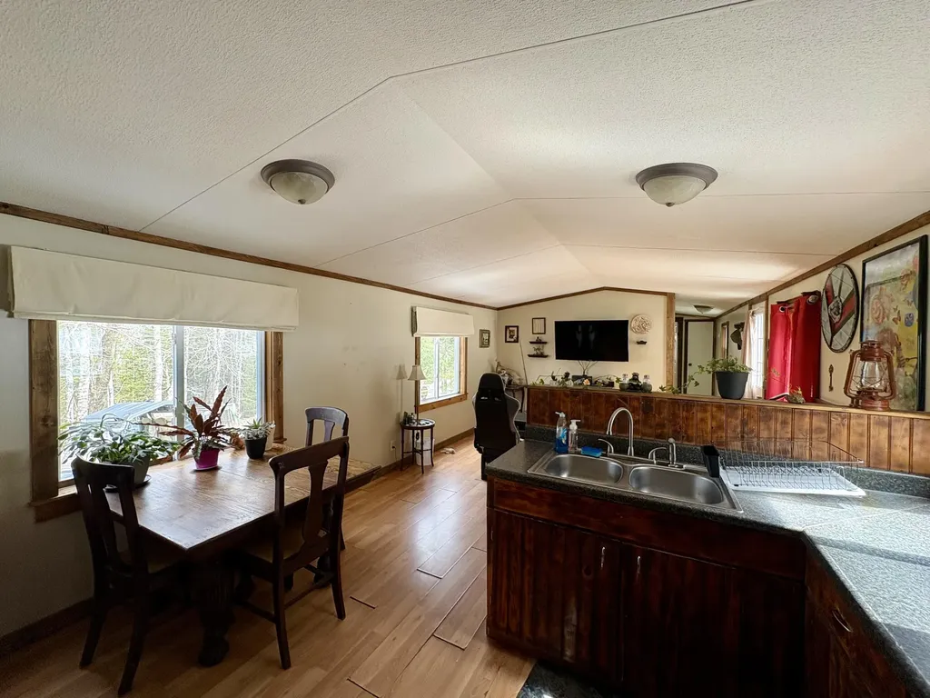 36 Springfield Road Winn ME 04495