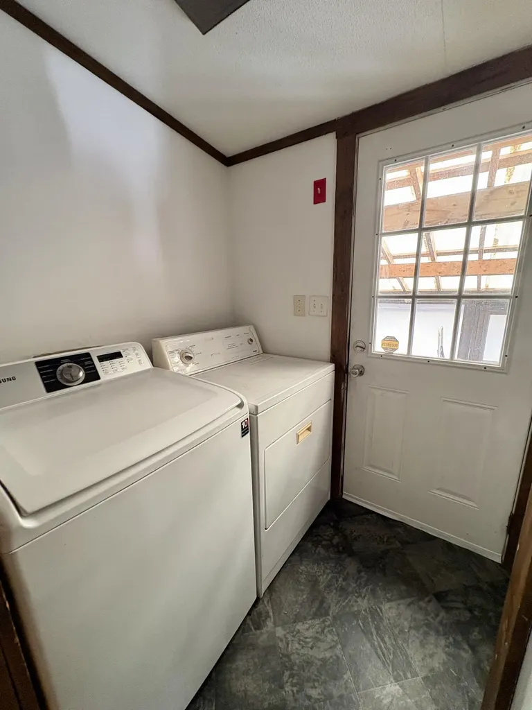 36 Springfield Road Winn ME 04495