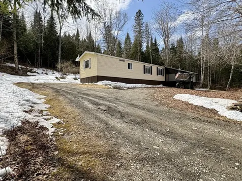 36 Springfield Road Winn ME 04495