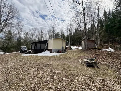36 Springfield Road Winn ME 04495