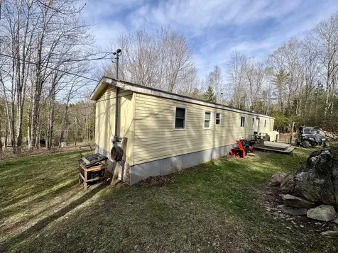 36 Springfield Road Winn ME 04495