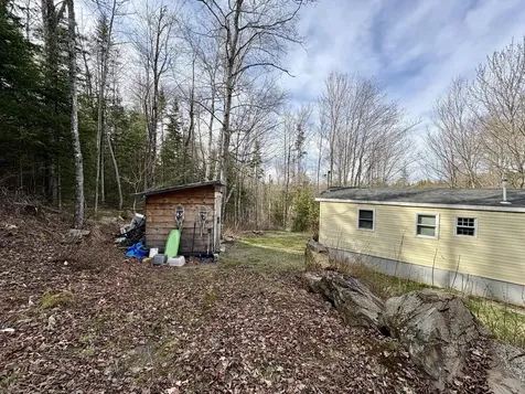 36 Springfield Road Winn ME 04495