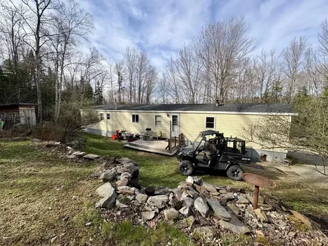 36 Springfield Road Winn ME 04495