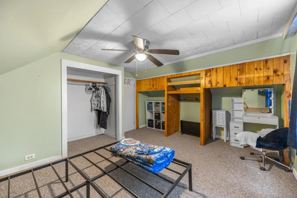 7 Wing Road Levant ME 04456