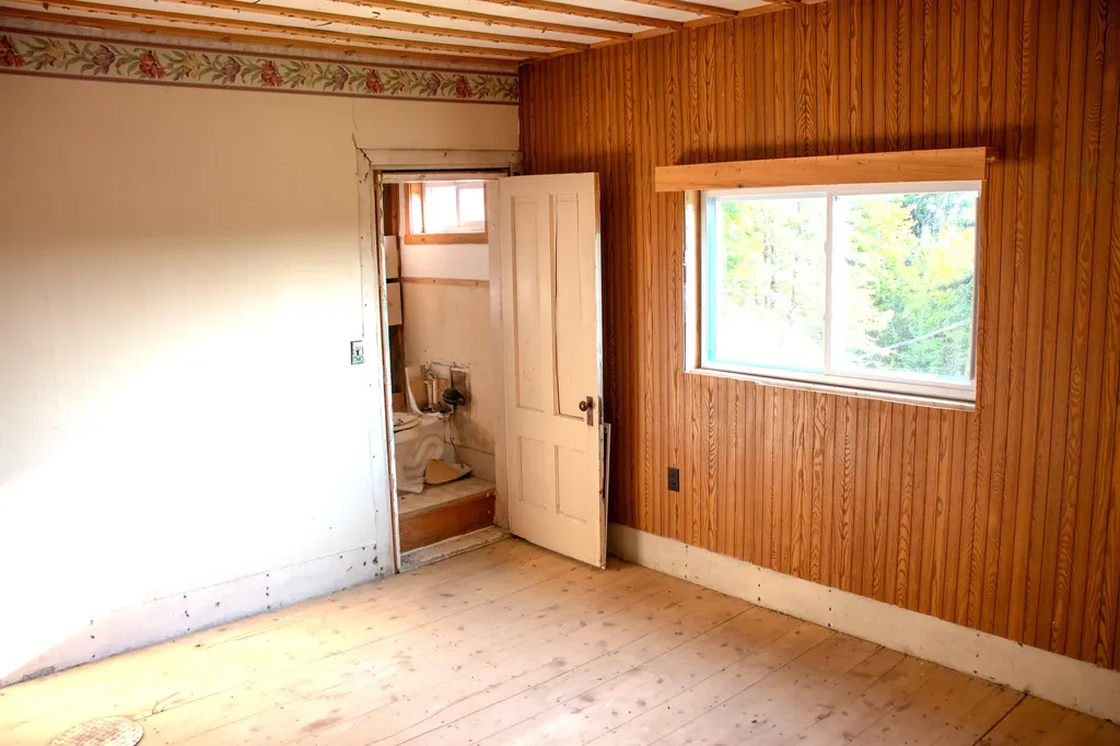 16 Gerry Road Sherman ME 04776