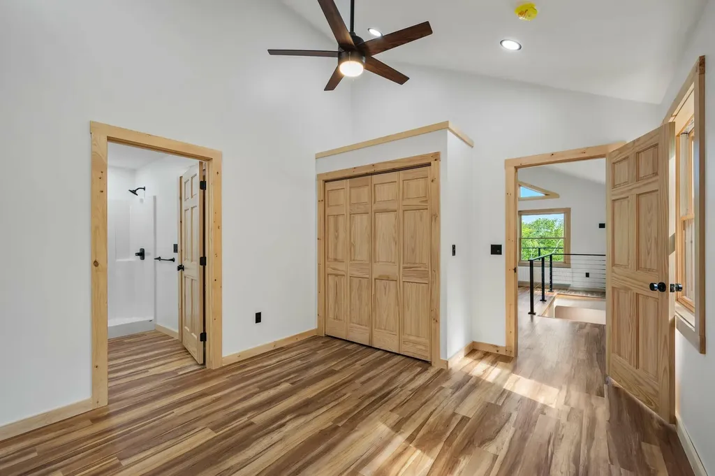 113 Bunker Lane Hartland ME 04943