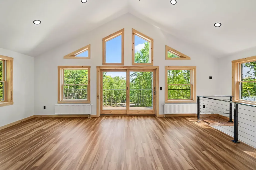 113 Bunker Lane Hartland ME 04943