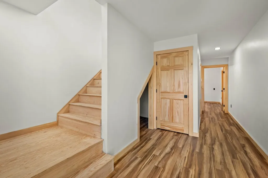 113 Bunker Lane Hartland ME 04943