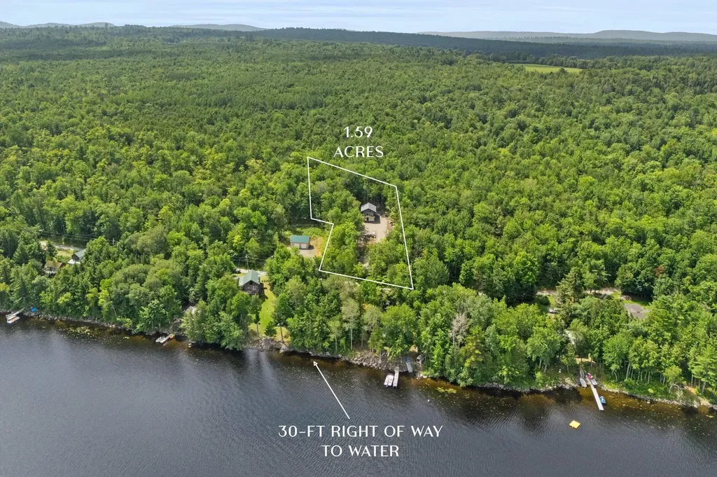 113 Bunker Lane Hartland ME 04943