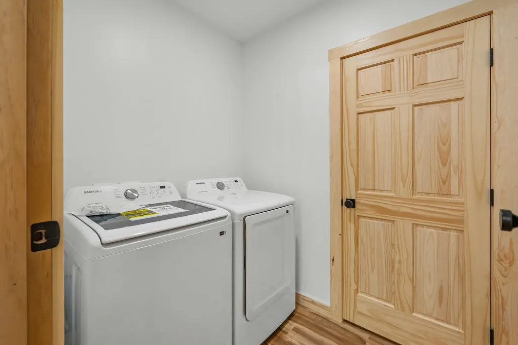 113 Bunker Lane Hartland ME 04943