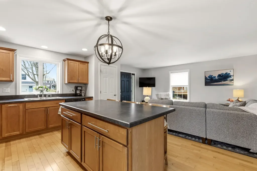 76 Kennard Street Westbrook ME 04092
