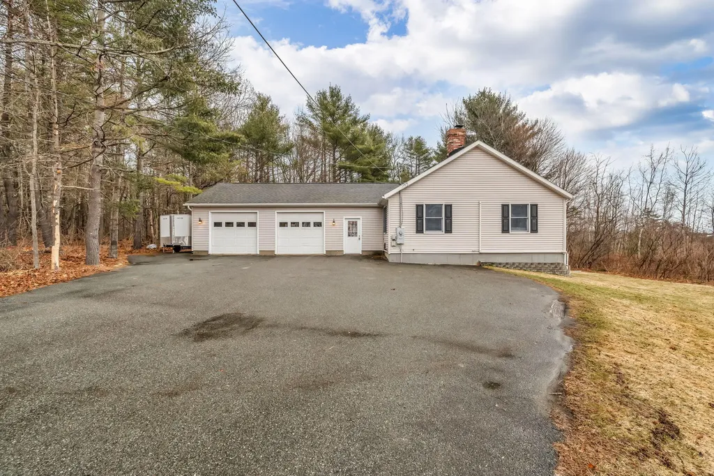 141 Kittredge Road Bangor ME 04401