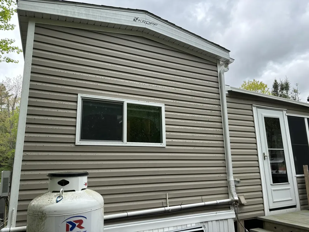 22 Loon Loop Warren ME 04864