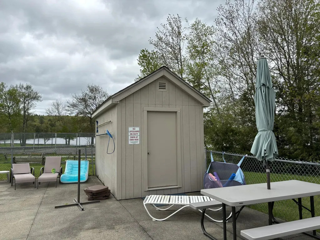 22 Loon Loop Warren ME 04864