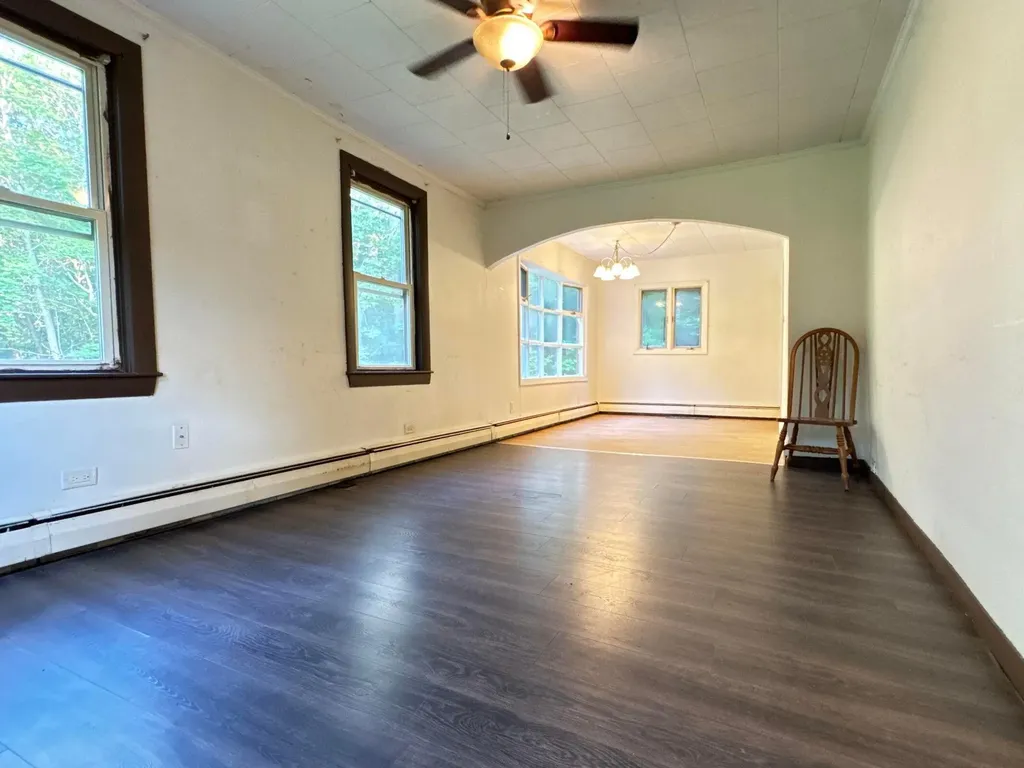 106 S Belfast Avenue Augusta ME 04330