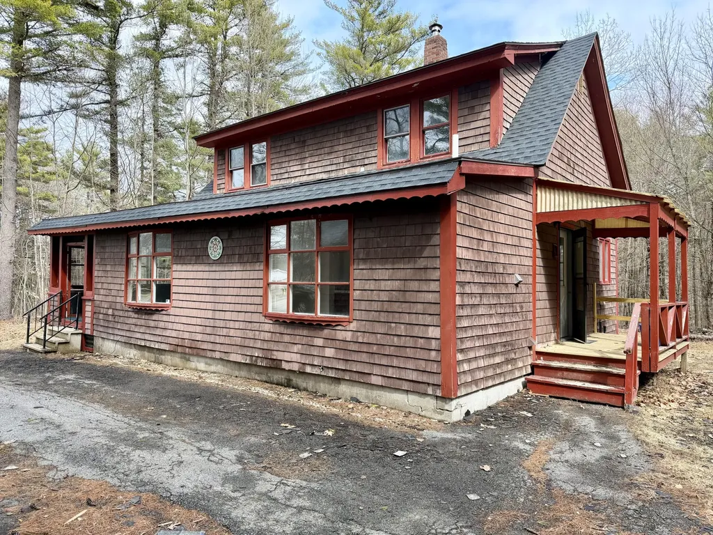 106 S Belfast Avenue Augusta ME 04330