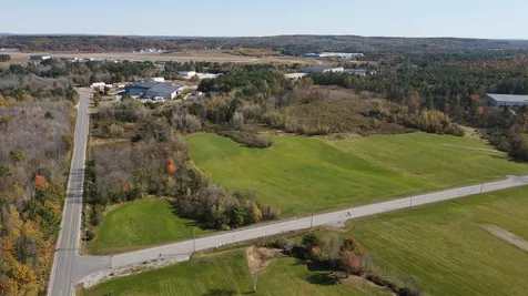 586 Lewiston Junction Road Auburn ME 04210