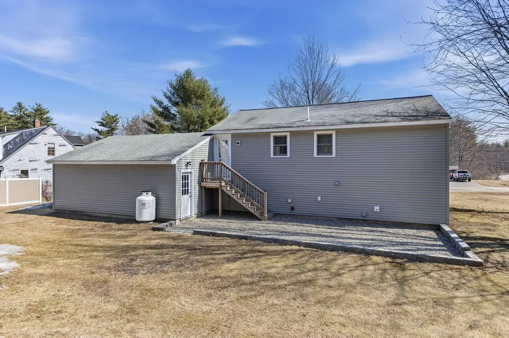 2 Running Brook Drive Sanford ME 04073