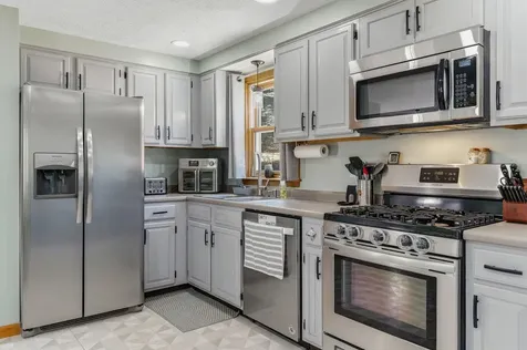 2 Running Brook Drive Sanford ME 04073
