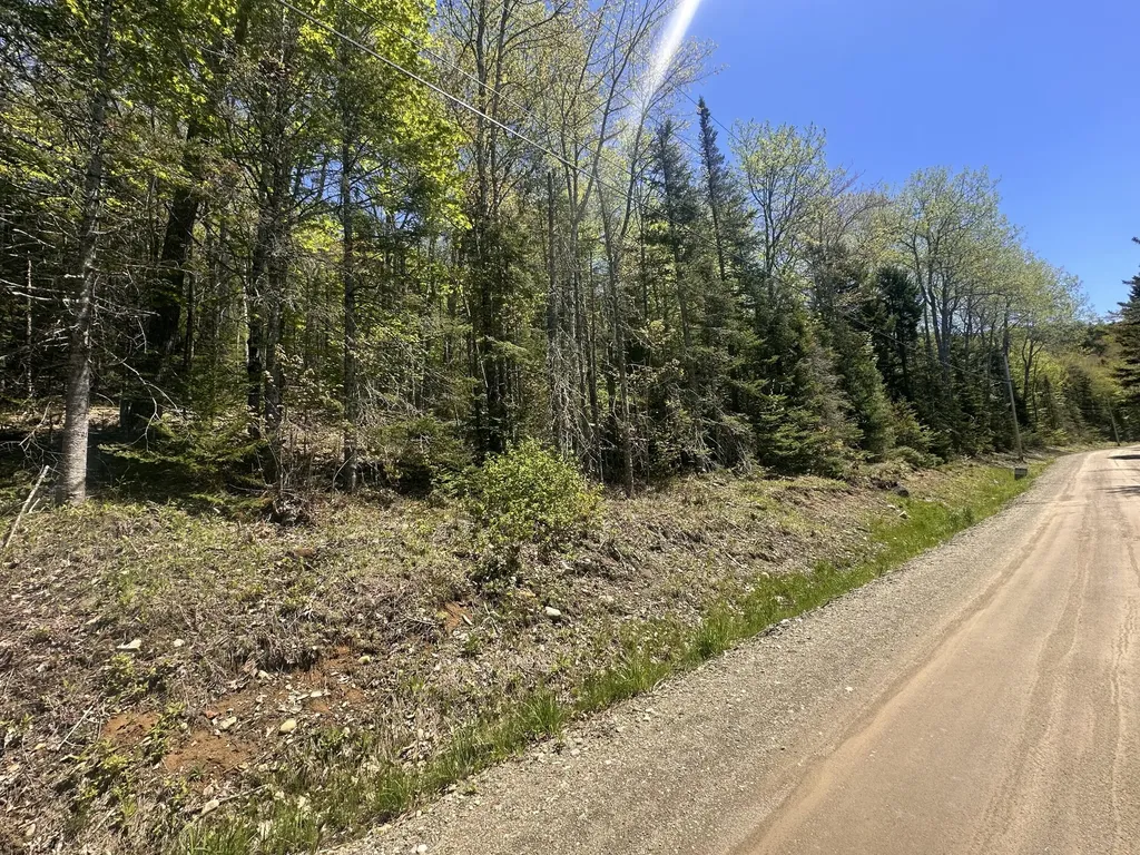 237 Knights Pond Road Northport ME 04849