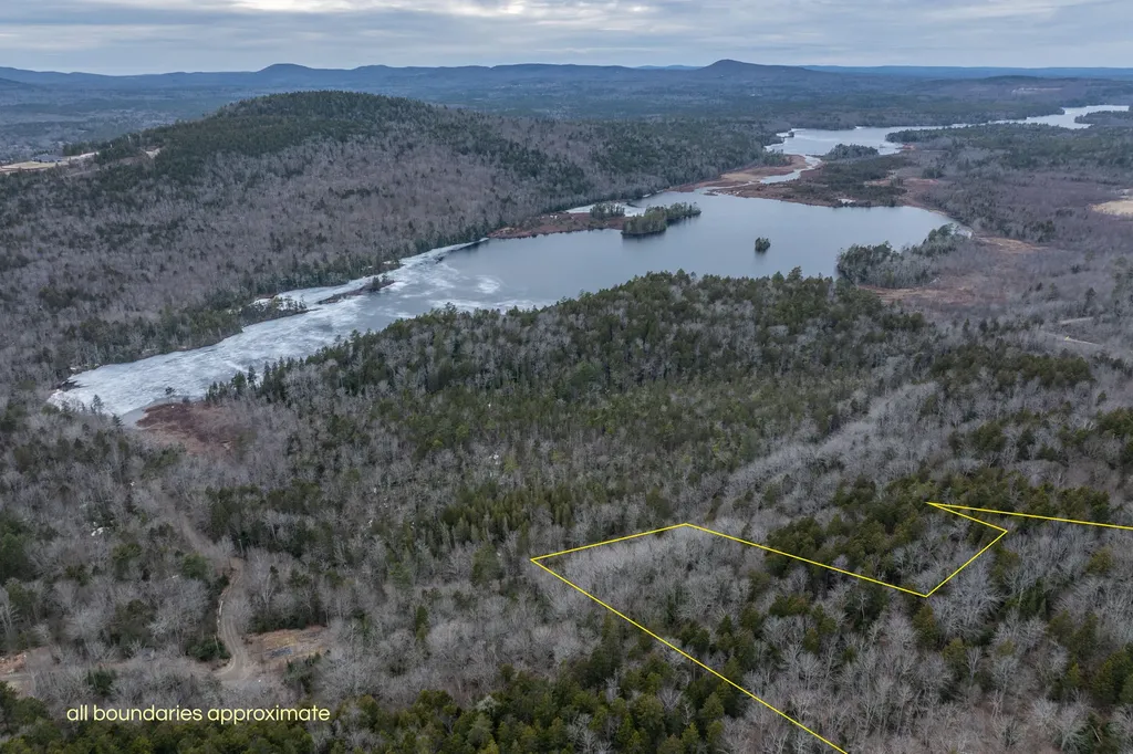 237 Knights Pond Road Northport ME 04849
