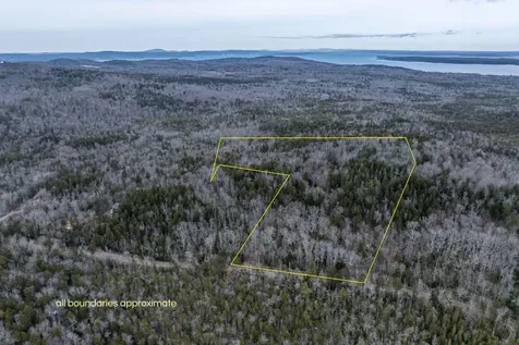 237 Knights Pond Road Northport ME 04849