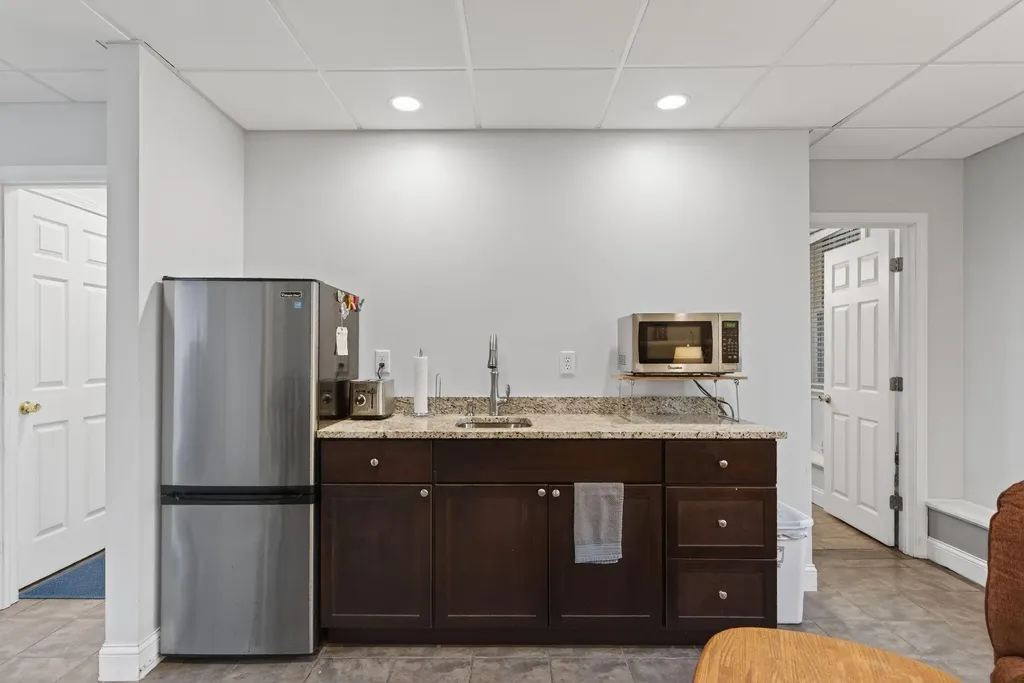 10 Twin Island Drive Biddeford ME 04005