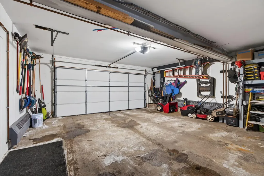 10 Twin Island Drive Biddeford ME 04005