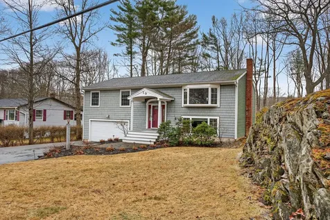 10 Twin Island Drive Biddeford ME 04005