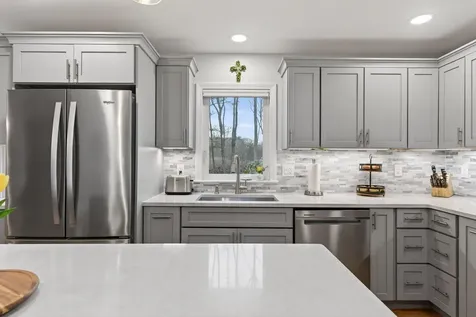 10 Twin Island Drive Biddeford ME 04005
