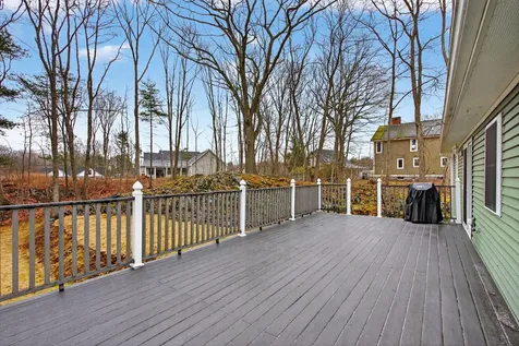 10 Twin Island Drive Biddeford ME 04005
