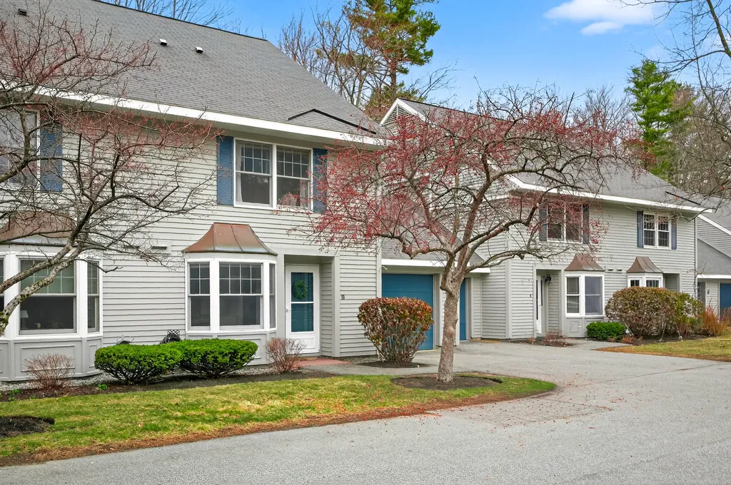 10 Cresfield Terrace Portland ME 04103