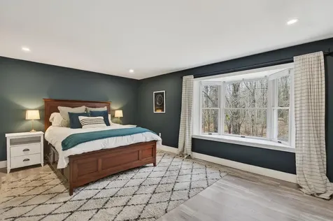 10 Cresfield Terrace Portland ME 04103