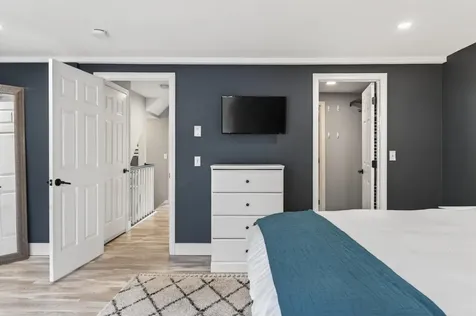 10 Cresfield Terrace Portland ME 04103